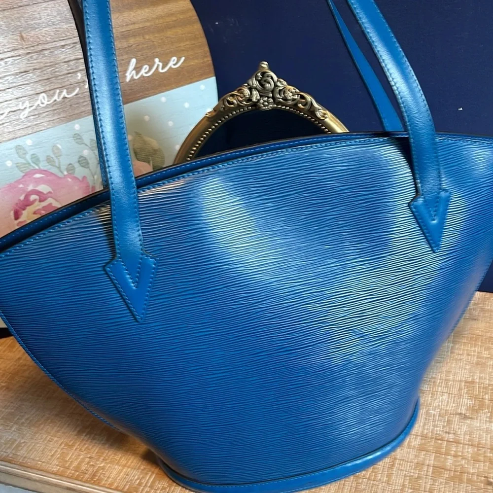 Louis Vuitton Blue Epi St Jacques - Picture 2 of 13